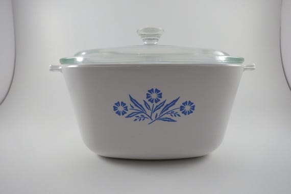 Vintage Corning Ware Blue Cornflower Saucepan: 1.75 Quart with Glass Lid
