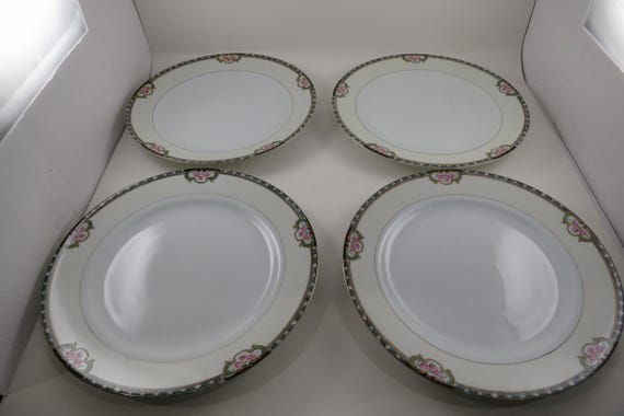 Set of Four 1920s Japan China Dinner Plates, Similar to Noritake Kenosha
