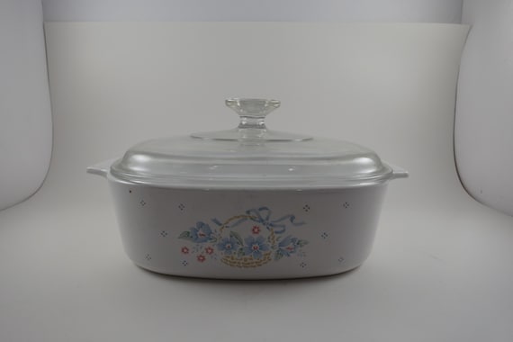 Vintage Corning Ware 2 Liter Saucepan: Country Cornflower Pattern with Glass Lid