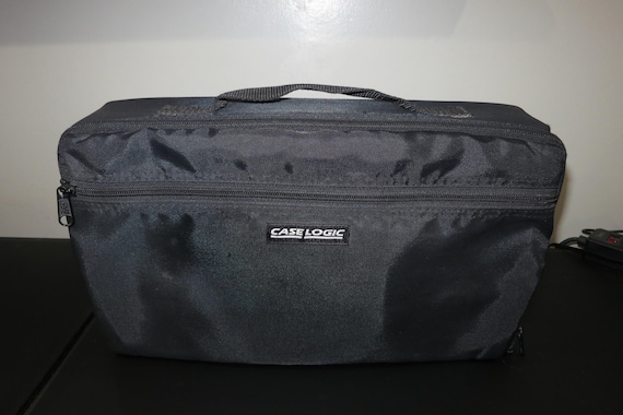 1980's/90's Case Logic Black Cassette Tape Carrying Case Holds 30 Cassettes