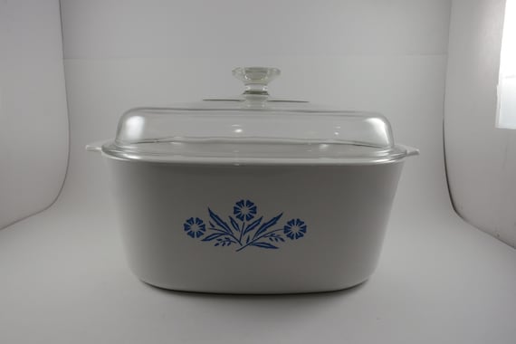 Vintage Corning Ware Dutch Oven: 5 Quart Liter Blue Cornflower with Glass Lid