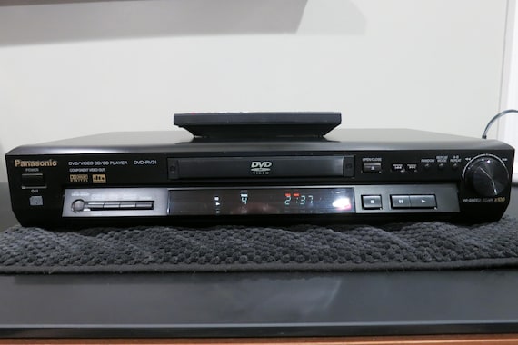 Panasonic DVD-RV31 DVD/CD Player: 2001 Vintage with Remote
