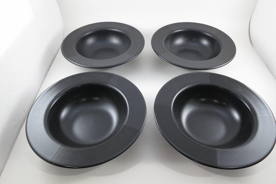 Nautica Arctic Nights Black Gray Geometric Rim Soup Bowls (Set of 4)