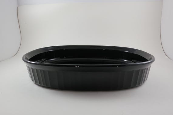 Corelle F-6-B 1 1/2 Quart 1.8L Open Roaster in Classic Black Like New Condition