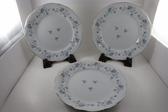 Set of Three Vintage Johann Haviland Blue Garland 10 Inch Dinner Plates