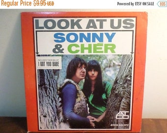 Vintage 1965 Vinyl LP Record Look At Us Sonny & Cher Excellent Condition 15766