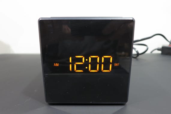 Vintage 1990s Sony Dream Machine Clock Radio: Orange Display, FM/AM Alarm Buzzer