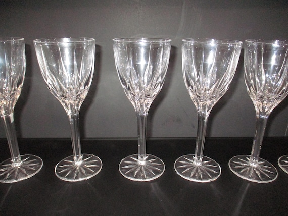Set of Seven Mikasa Apollo Crystal Wine Goblets Pristine Condition Free Shipping