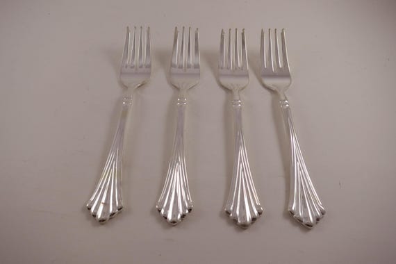 Wm Rogers & Son International Silver Plate Salad Forks - Royal Plume Pattern Set of Four