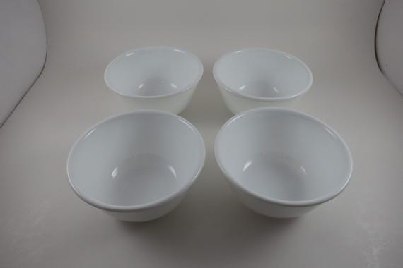 Vintage Corelle White 5 Inch Deep Fruit Cereal Bowls - Set of 4