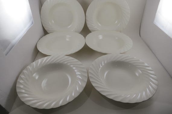 Vintage Crate & Barrel Camille Swirled Soup Bowls (Set of 6)