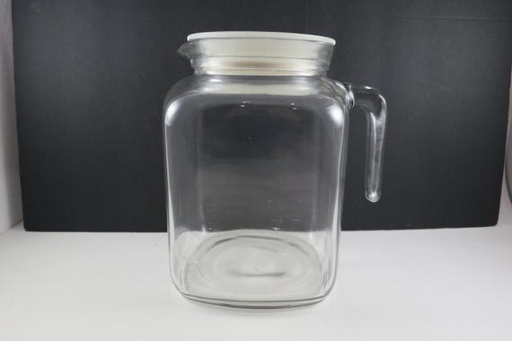 Vintage 7 1/2 Inch Bormioli Italian Square Pitcher with Seal Tight Lid and Handle
