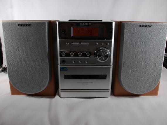 2004 Sony CMT Micro HiFi Component Stereo System CD Changer Speakers