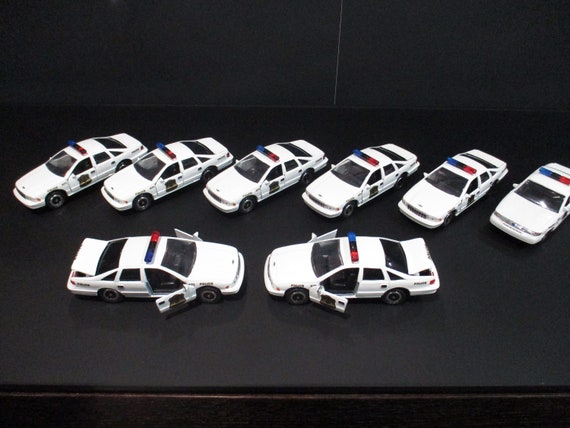 Collection of Eight Vintage 1993 Road Champs US Secret Service Police Cars US Capitol Police 5 Inches Long Excellent Condition