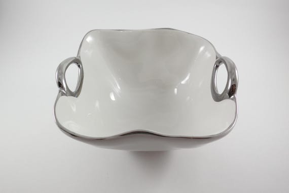 Pampa Bay Handle with Style White Porcelain Bowl