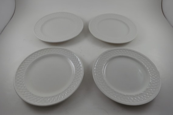 Set of Four Vintage Oneida Wicker Bread Plates