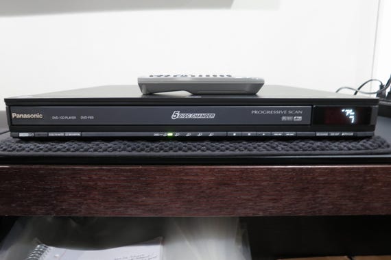 Panasonic DVD CD Five Disc Changer Black with Remote