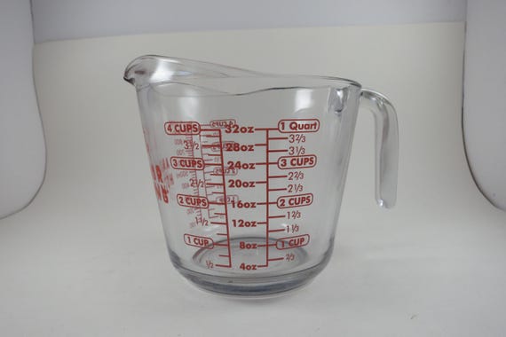 Vintage Anchor Hocking Measuring Cup: 4 Cups 32 Ounce, Red Lettering