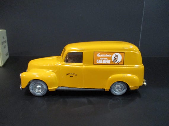Vintage 1989 Ertl Die Cast Metal 1950 Chevy Panel Truck Bank IOB with Key 1/25 Scale New Old Stock
