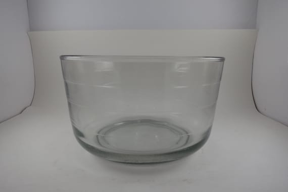 Large Ribbed Glass 9 Inch Mixing Bowl