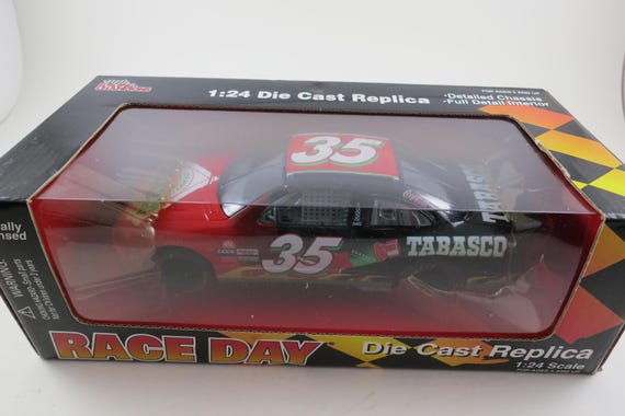 1998 Racing Champions 1:24 Scale Nascar Diecast Race Day #35 Todd Bodine Tabasco Pontiac Grand Prix New In Original Box