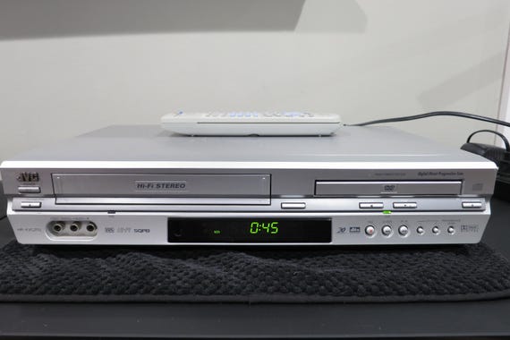 Vintage 2004 JVC VHS/Dvd/Cd Player Silver Modern Retro Design with Remote