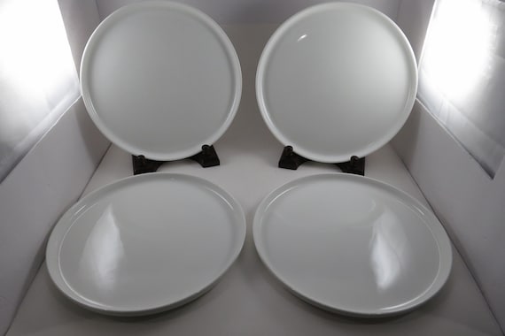 Vintage Mikasa Samantha Solid White 10 1/2 Inch Dinner Plates Set of 4