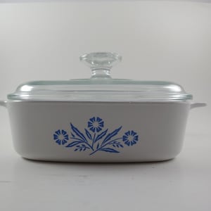 Vintage Corning Ware Blue Cornflower 1 Quart Casserole Dish with Glass Lid