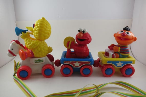 Vintage 1990s Sesame Street Band Parade Tyco Pull Train Toy