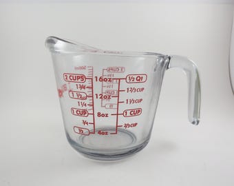 Vintage Anchor Hocking 2-Cup Measuring Cup - Red Lettering