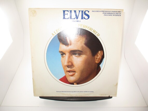 Vintage 1983 Vinyl LP Record Elvis A Legendary Performer Volume 4 Excellent Condition with Original Book 61085