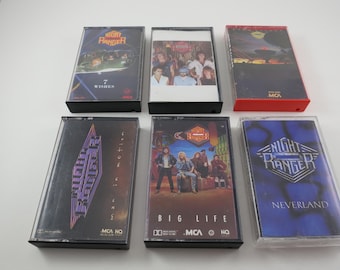 Las cintas de casete de Night Ranger se venden individualmente.