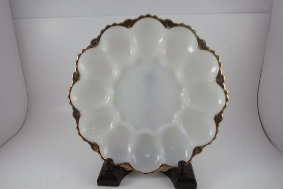 Vintage Milk Glass Egg Plate Scalloped Edges Gold Trim 10 Inches