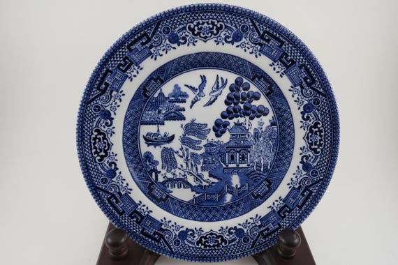 Set of Three Vintage Blue Willow Churchill Bread Plates (6 3/4 Inch)