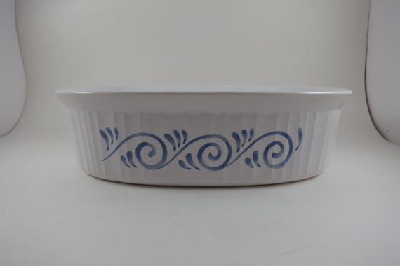 Corelle White Oval Casserole Dish: 2.8 Liter Ocean View Pattern