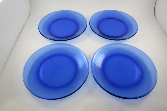 Vintage Set of Four Cobalt Blue 7 1/4 Inch Salad Plates Excellent Used Condition