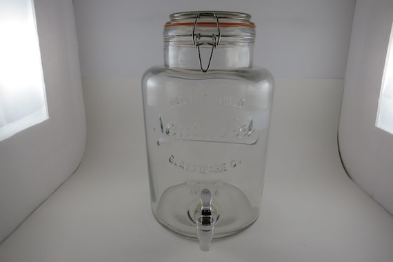 Vintage Nantuck Glass Water Dispenser: 1.5 Gallon Beverage Server