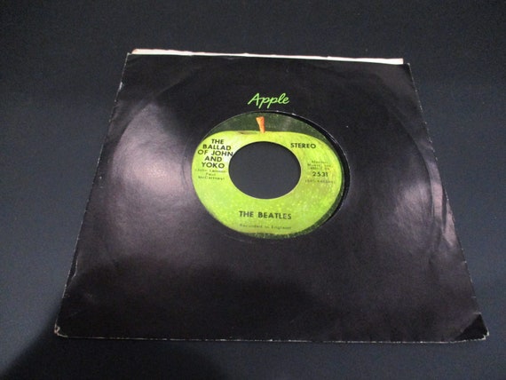 Vintage 1969 Vinyl 45 RPM Record The Ballad of John and Yoko Old Brown Shoe The Beatles 3012