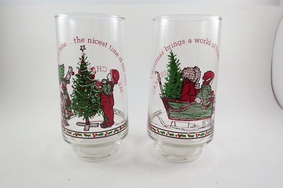 1977 Coca Cola Holly Hobbie Christmas Collector Glasses - Pair