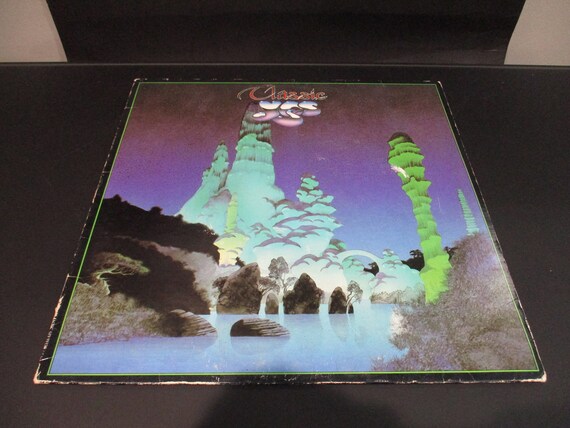 Vintage 1981 Vinyl LP Record Yes Classic YES Excellent Condition 67672