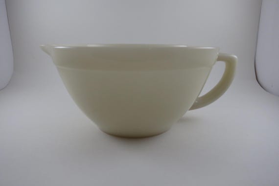 Vintage Fire King Ivory D Handle Batter Mixing Bowl with Spout