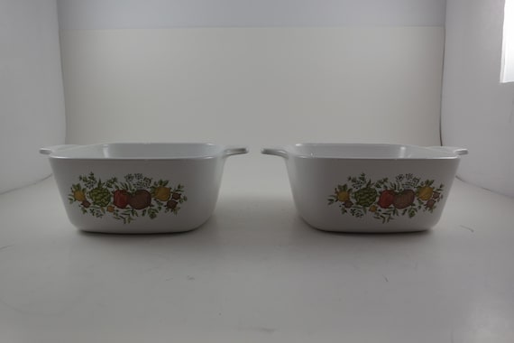 Pair of Corning Ware P-43-B Spice O' Life Pattern 2 3/4 Cup 22 Ounce Petite Dishes 1979-1986 Stamp Excellent Condition