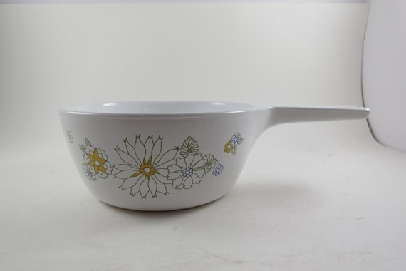Vintage Corning Ware 3rd Gen Floral Bouquet Pattern Menuette Saucepan: 1.5 Pint P-82-B
