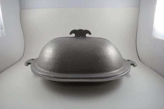 Vintage Guardian Service Cookware Hammered Aluminum Large Roaster Dutch Oven with Original Lid