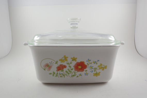 1985 Corning Ware P-4-B 1 1/2 Quart Baking Dish with Original P-4-C Glass Lid Wildflower Pattern Excellent Condition