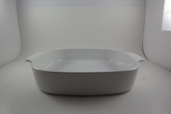 1980's Corning Ware A-10-B 10x10x2 Inch Skillet All/Just White Pattern Excellent Condition