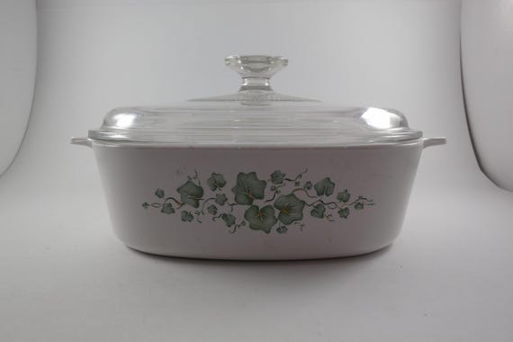 Vintage Pyrex Callaway Green Saucepan: 1.5 Liter with Glass Lid