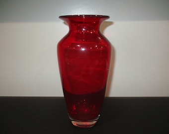 Beautiful Large 9 1/2 Inch Tall Ruby Red Glass Vase Pristine Condition