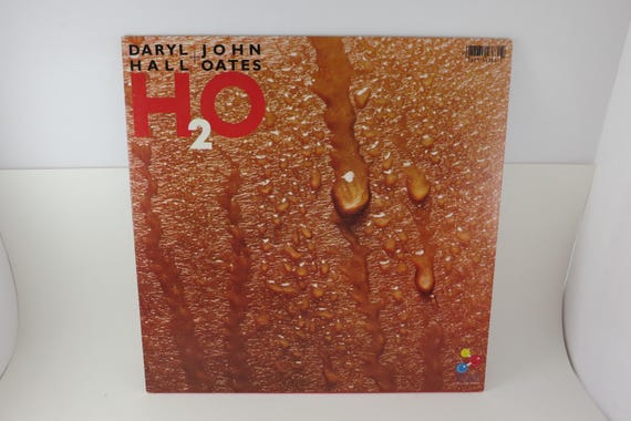 Vintage 1982 Vinyl LP Record Daryl Hall and John Oates H20 Near Mint Condition 71571