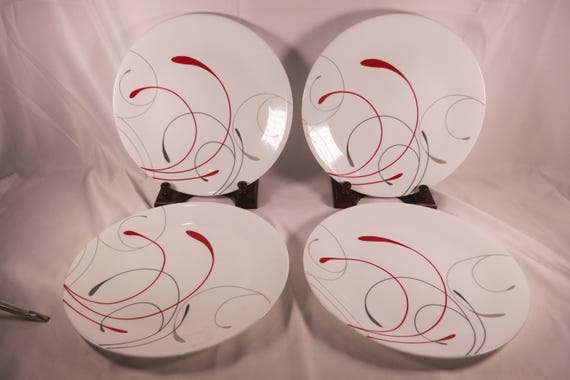 Set of Four Corelle Splendor Dinner Plates 10 1/4 Inch